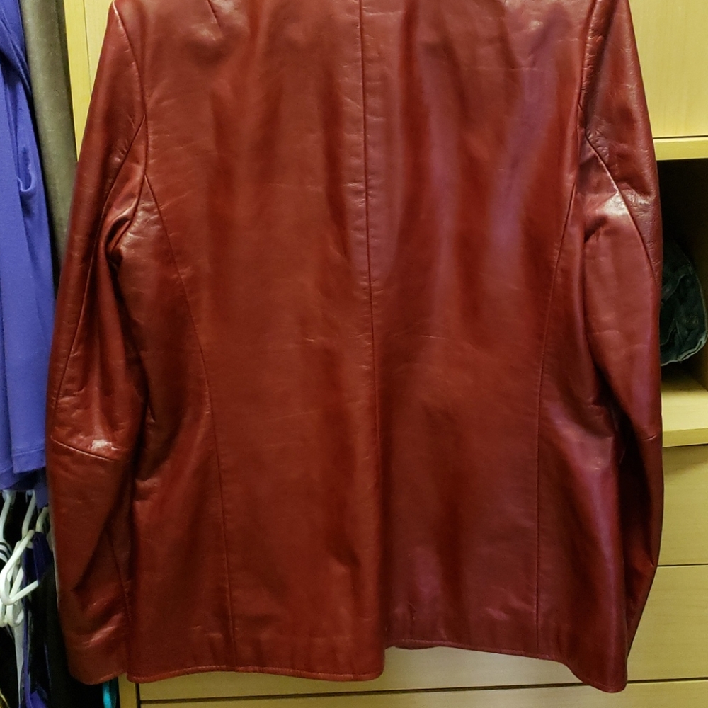 Leather jacket - Picture 4 of 4